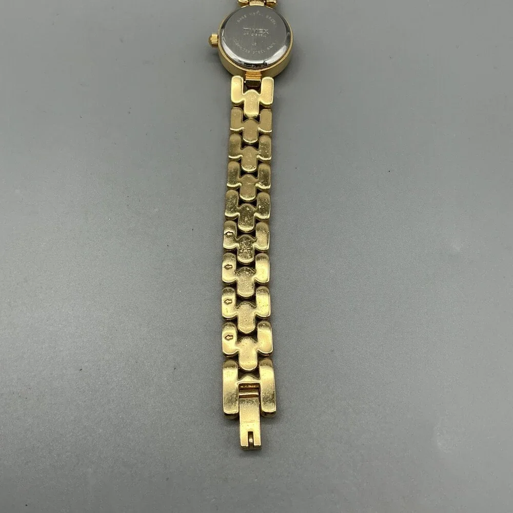Timex Essentials Women Watch 18mm Gold Tone Bracelet New Battery 7.25